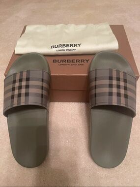 Burberry Olive Green Check Slide Sandals